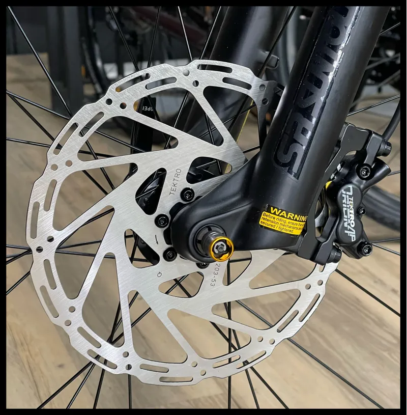 Giant Stance E+ 2 625 25km/h Small Black Diamond 2023-9